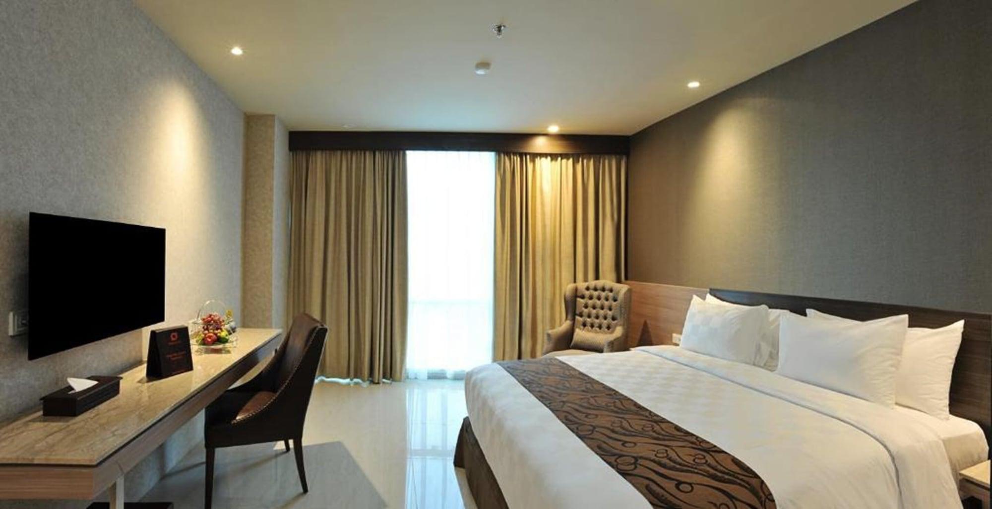 Aria Centra Surabaya Hotel Exterior photo